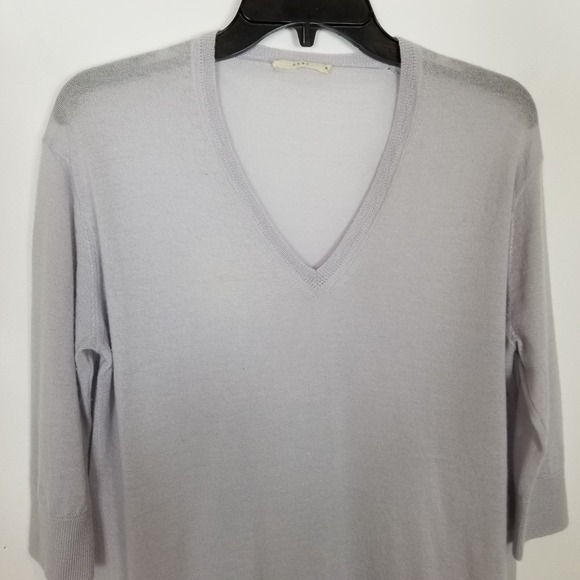6397 Women 100% Cashmere Sweater Pullover Sz M Light Lilac V Neck Soft Cozy - Picture 2 of 7